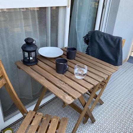 Sziget Apartment Győr Exteriör bild